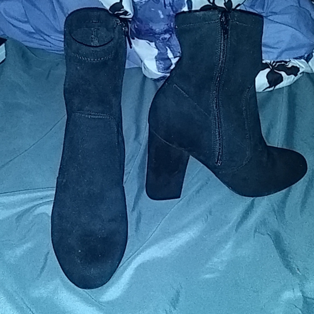 All black booties